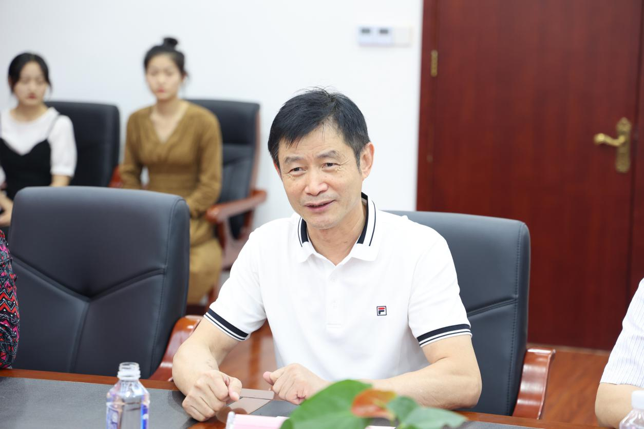合肥华安脑科医院董事长严肃 合肥华安脑科医院董事长严肃